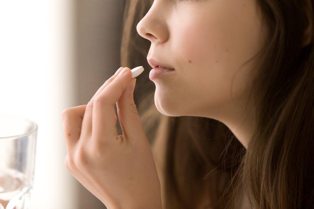 Avoid antibiotics for acne treatment when possible