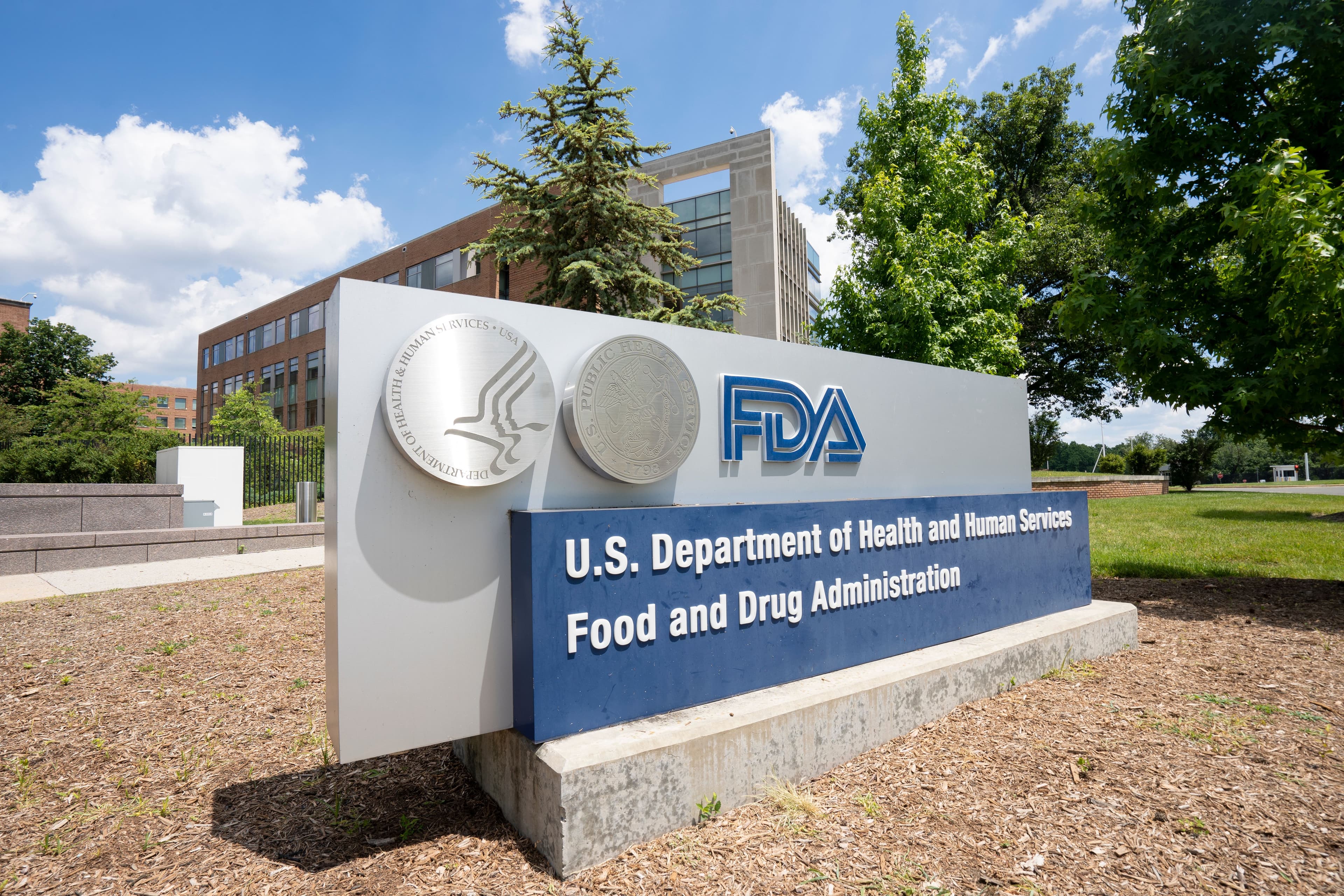 FDA sign | Image Credit: © Tada Images - stock.adobe.com